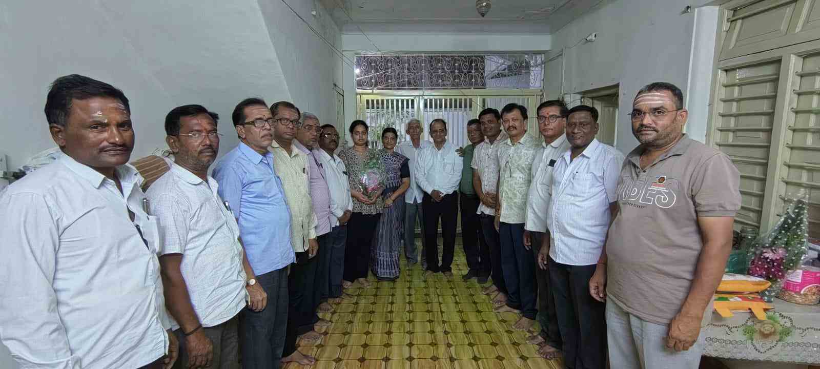 निधी कापूसकरी यांचा भव्य सत्कार संभारंभ संपन्न